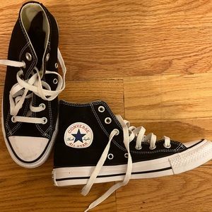 High top black Converse Chuck taylor Size 7